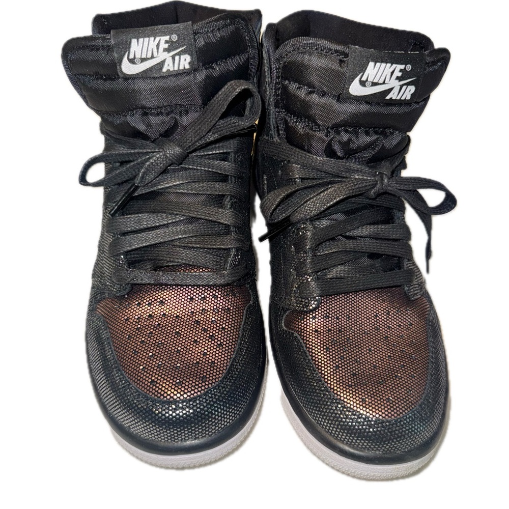 Nike Women’s Air Jordan 1 Hi OG Fearless, Black and Rose‎ Gold